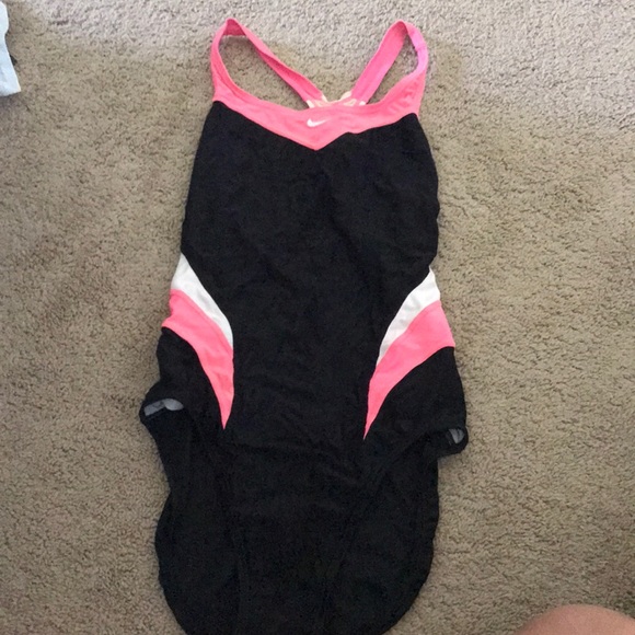 Nike one-piece swimsuit - Picture 1 of 3